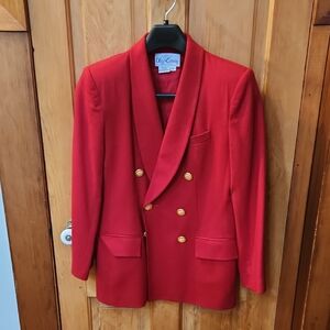 Oleg CASSINI mint Conditon Red